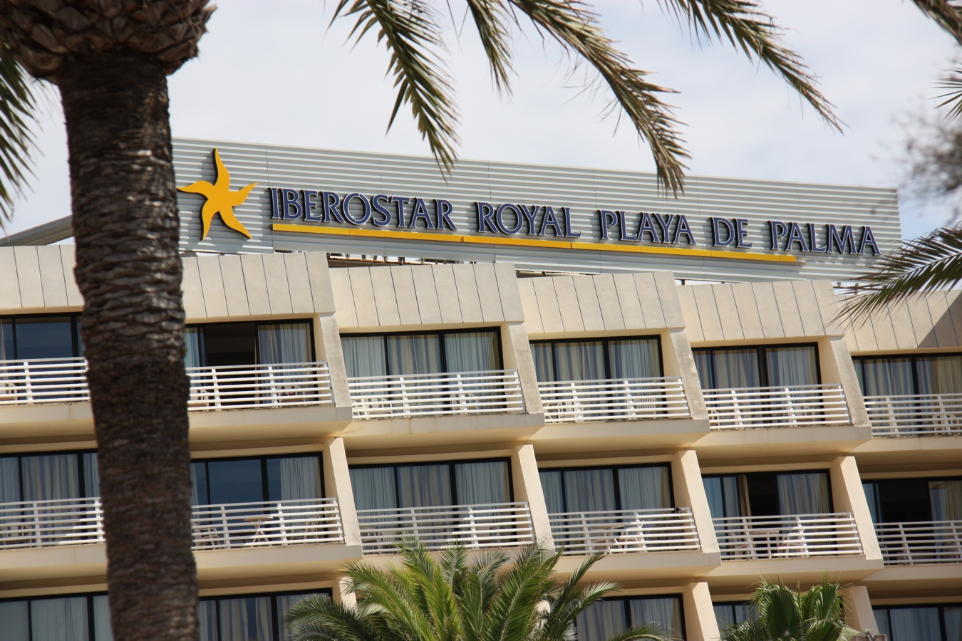 Balkone mit Meerblick im Hotel Iberostar Royal Playa de Palma