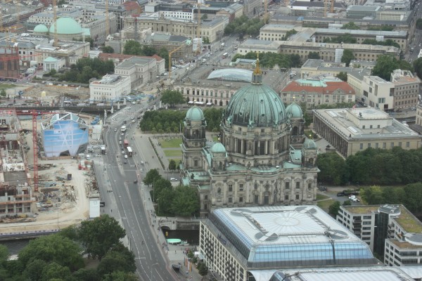Berliner Dom vom Fernsehturm