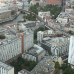 Blick auf Berlin-Mitte und Spree vom Fernsehturm