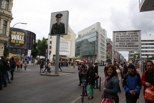 Checkpoint Charlie in Blickrichtung Norden