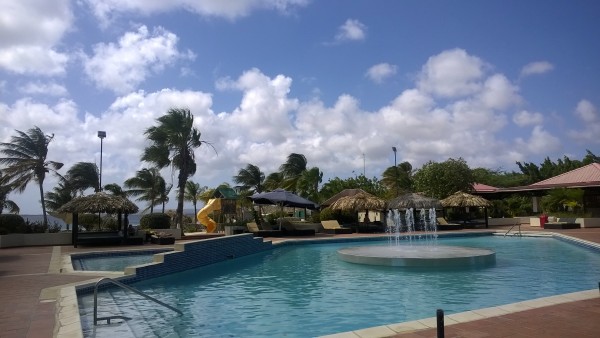 Pool im Plaza Resort Bonaire