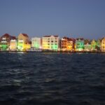 Handelskade auf Curacao bei Dämmerung