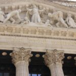 Giebelskulptur der New York Stock Exchange