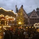 Karussell und Weihnachtsbaum