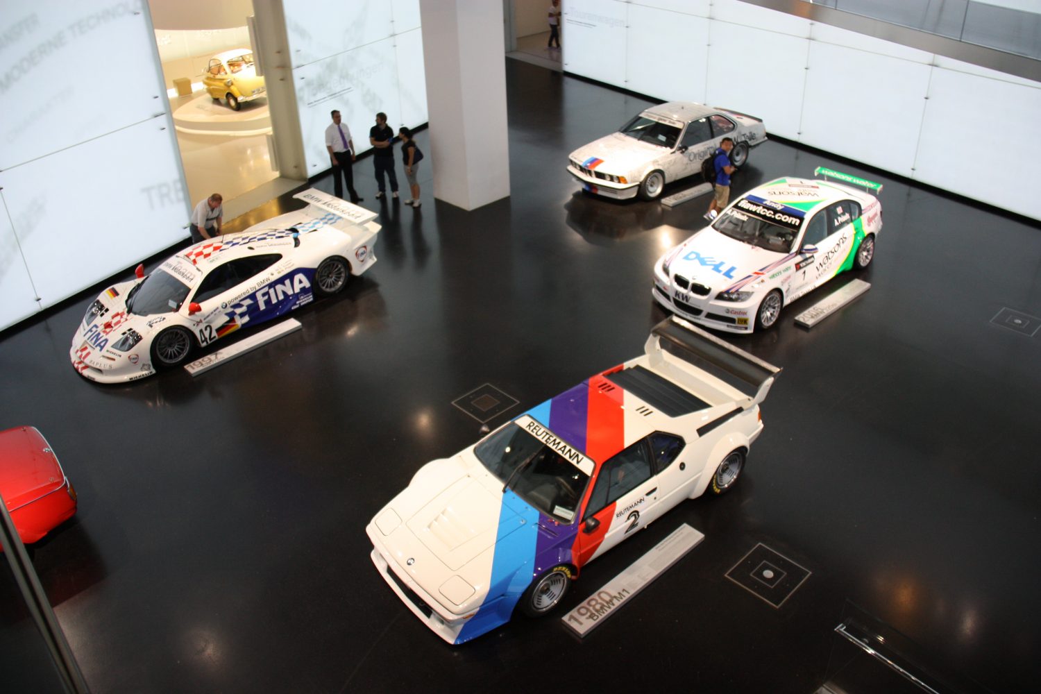 Rennwagen im BMW Museum